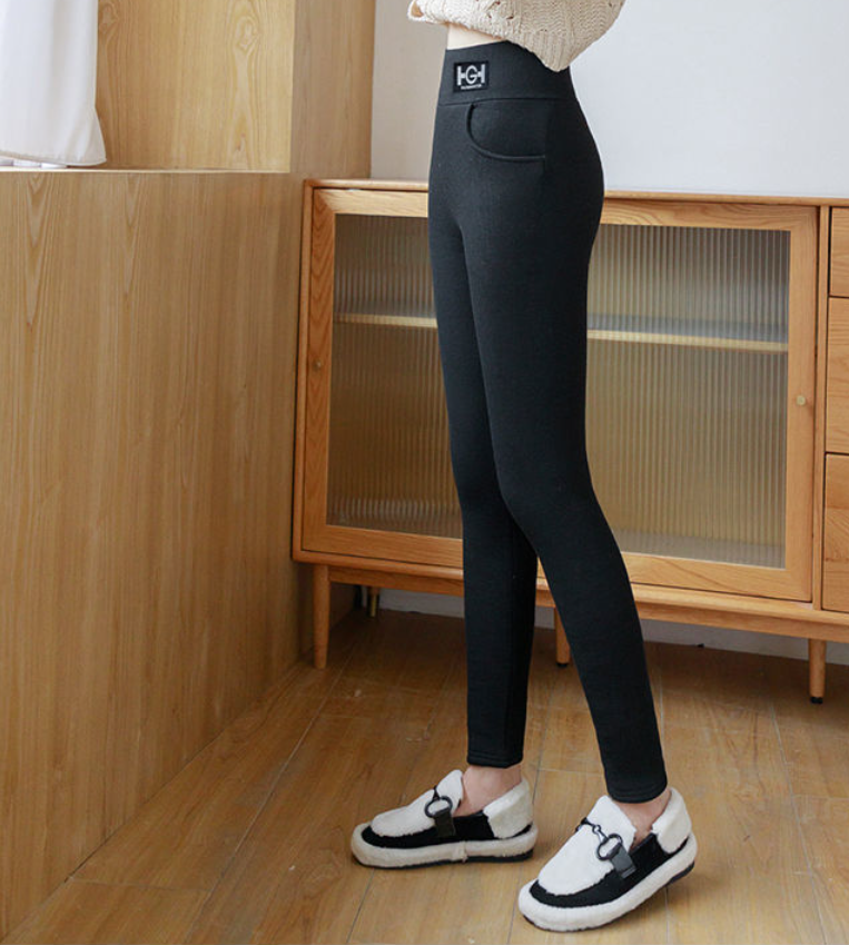 🔥ОФЕРТА 1+1🔥HiberWear™ – Зимни панталони за жени с допълнителна дебела подплата и втален дизайн