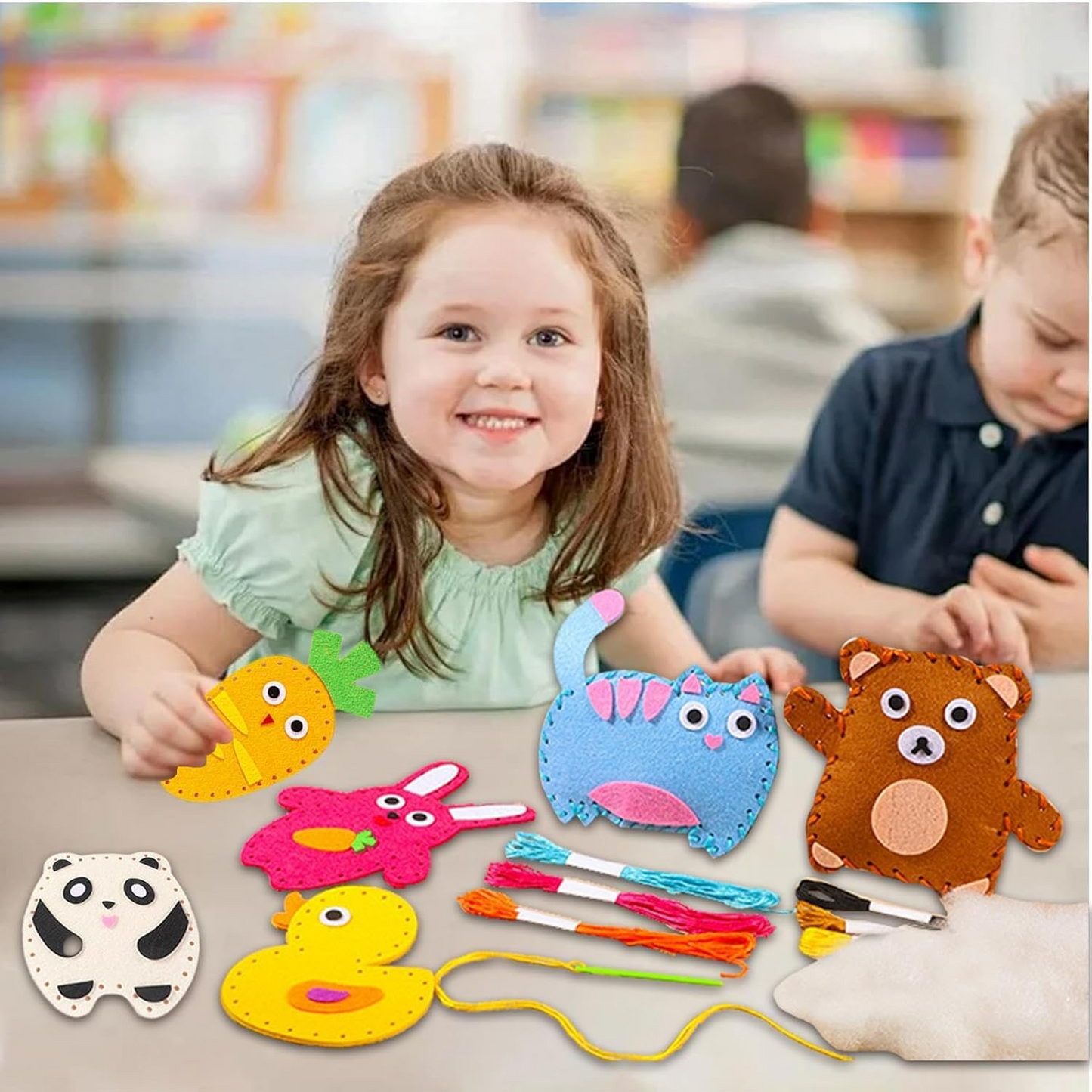 CraftZoo™ – Комплект за шиене на животинки от филц за деца