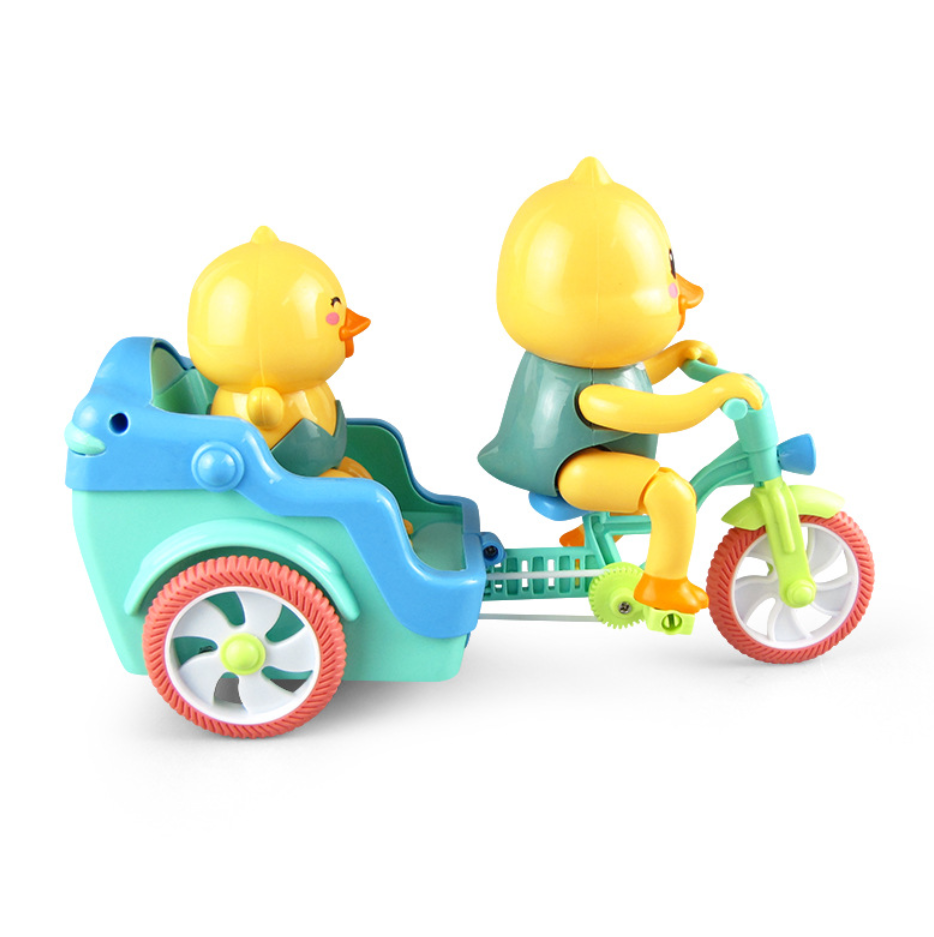 DuckRide™ – Електрическа играчка пате на триколка с музика и светлини